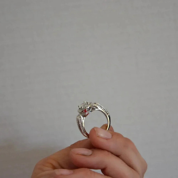 Charmed  Aroma Ring - Picture 4 of 5
